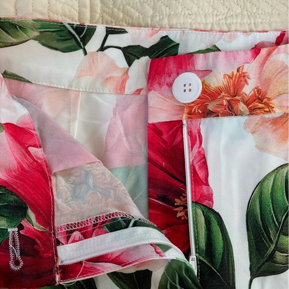 BURRYCO Bold Floral Peplum Blouse & Trouser Set (Size 4) - Picture 10 of 16